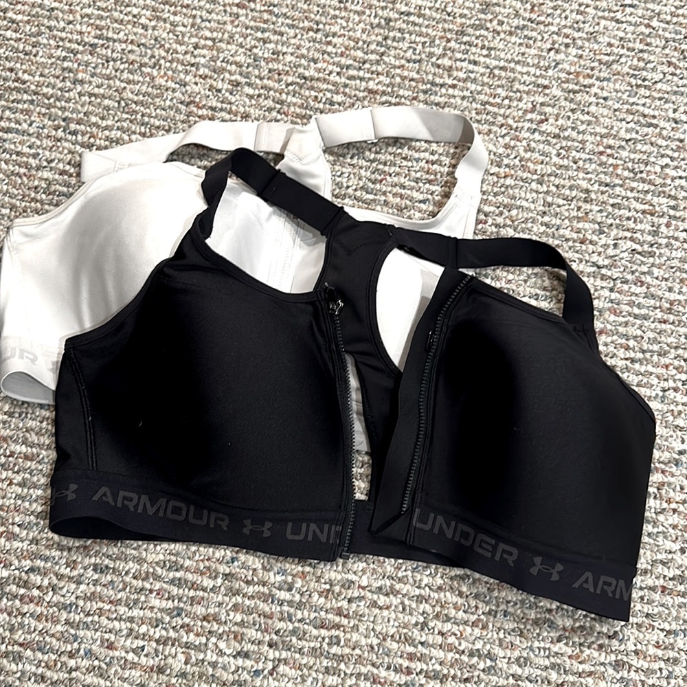 Under Armour front closure sports bra